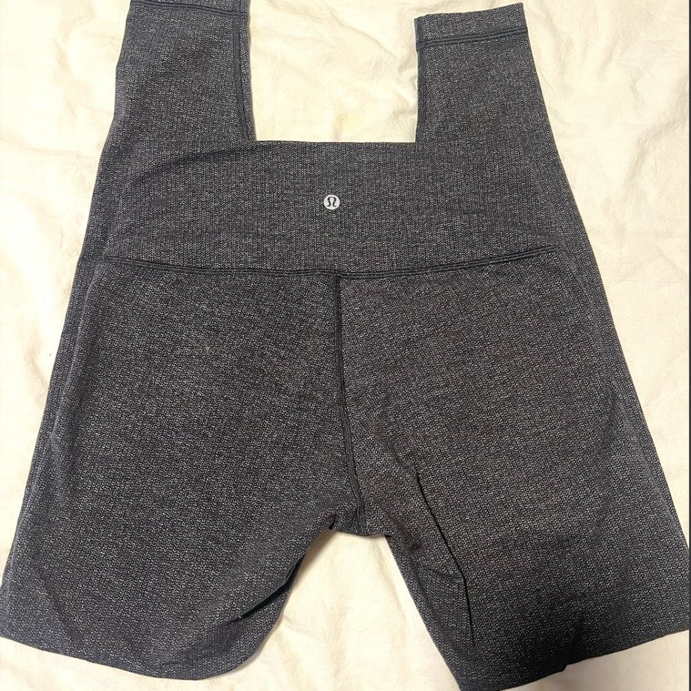 Lululemon 3/4 Length Align Leggings
